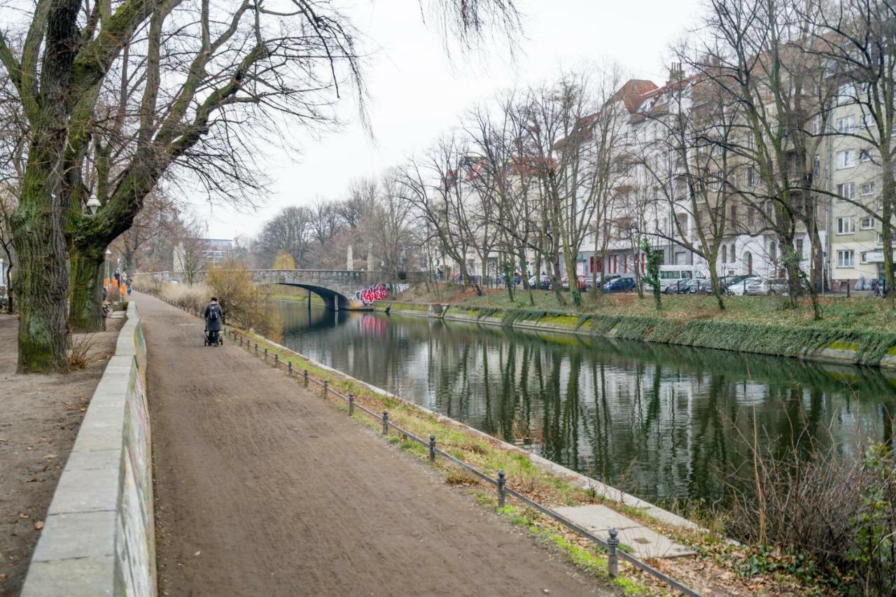 Bella Lägenhet Berlin Exteriör bild